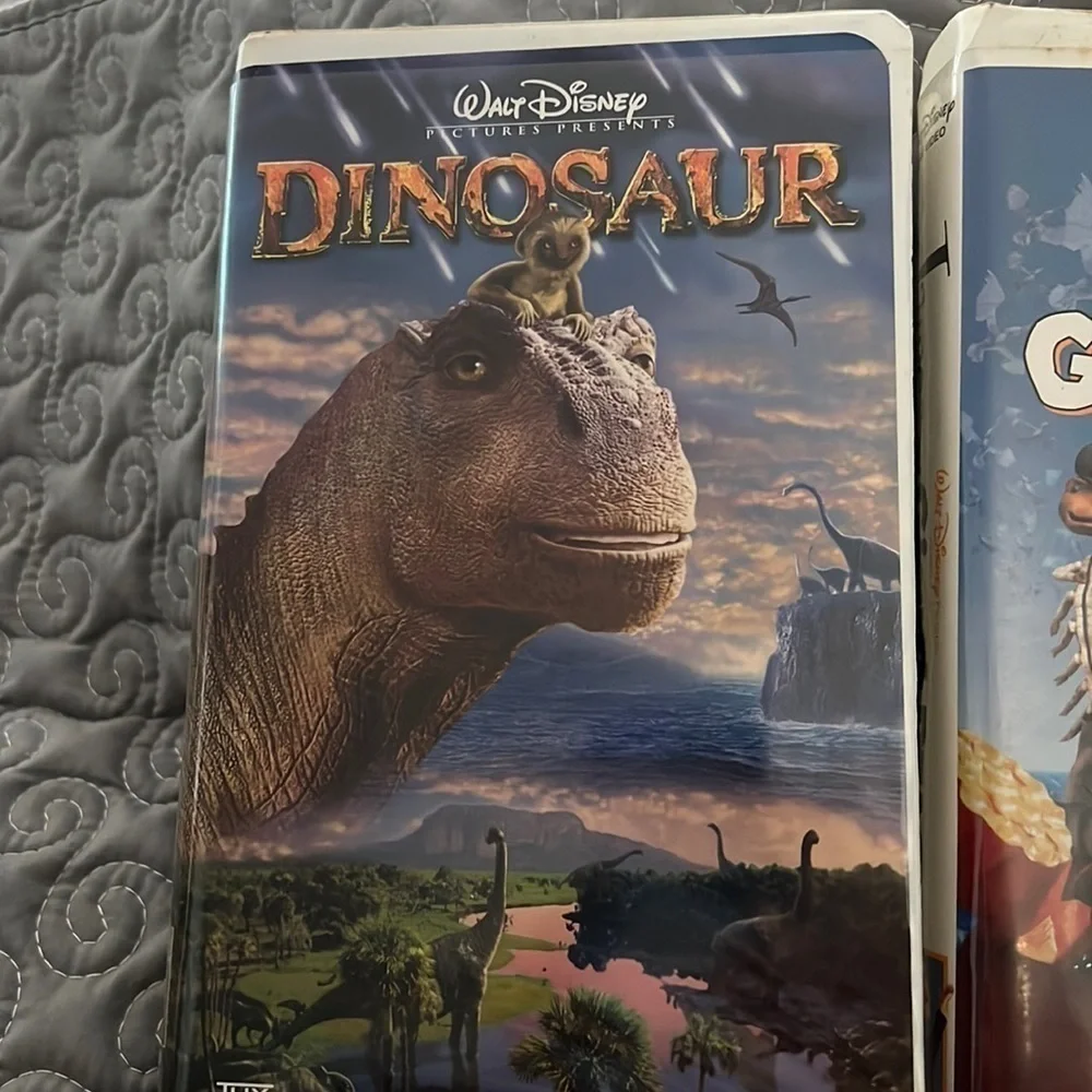 Walt Disney Lot if 5 VHS Tapes Little Mermaid Aladdin dinosaurs
